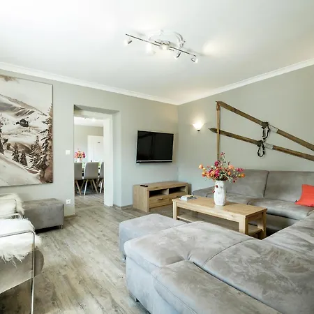 In Bruck Near Zell Am Slopes Alpstuga Fusch an der Glocknerstraße