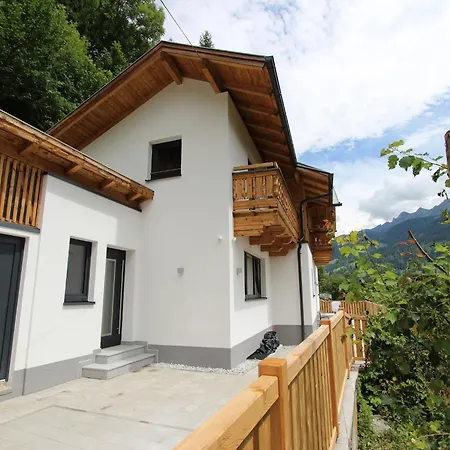 In Bruck Near Zell Am Slopes Chalet *